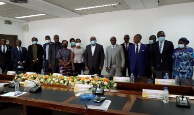 CI-Modernisation de l’Administration : Orange démarche Roger Adom  