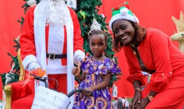 CI-Noël à Boundiali : la ministre Mariatou Koné donne le sourire à 3000 enfants   