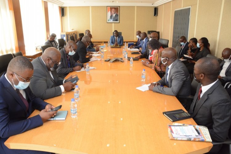 Côte d’Ivoire (Ministère du Plan) : le Pr Clément Kouakou s’installe…