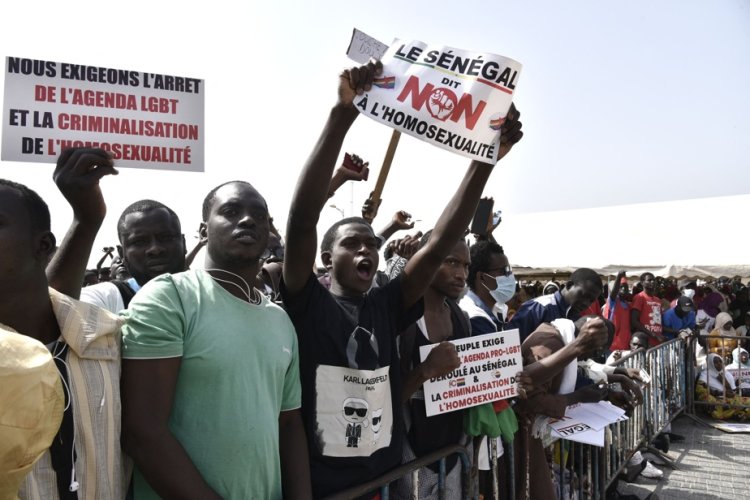 Sénégal : des manifestants réclament la criminalisation de l'homosexualité