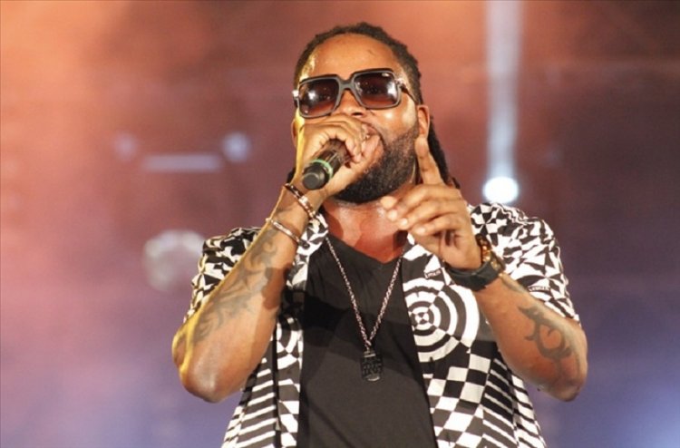 France (Justice) : l’artiste congolais Ferre Gola libéré…