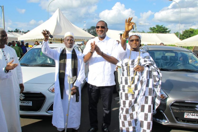 Côte d’Ivoire (Transport) : Ouattara renforce la mobilité des chefs de communautés Baoulé et Malinké