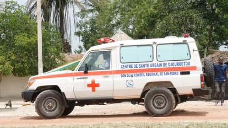 Côte d’Ivoire (San Pedro-Djouroutou) : Donatien Beugré fait don d'une ambulance médicalisée