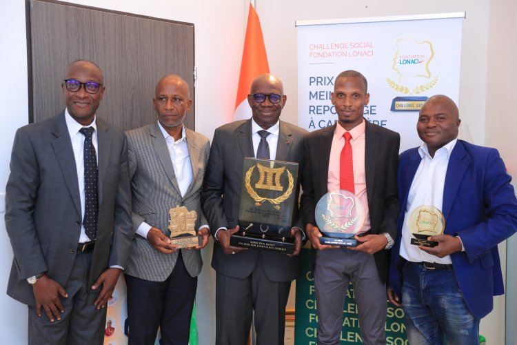 Côte d’Ivoire (Super Ebony 2022) : Raphaël Tanoh reçoit le  «le bravo mérité » de Dramane Coulibaly, Dg de la Lonaci