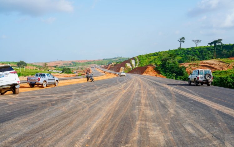 Côte d’Ivoire (Accès au Stade Alassane Ouattara) / Le ministre Amedé Kouakou livre « ses assurances »