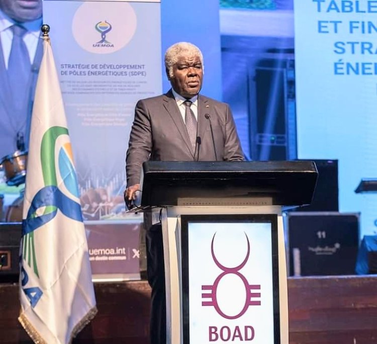 UÉMOA (Énergie et numérique)/Beugré Mambé ouvre la table-ronde d’Abidjan sur le financement