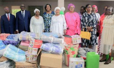 Côte d’Ivoire (Education nationale) / Les épouses de ministres « soignent » le cadre de restauration des élèves