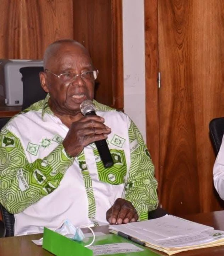 Côte d’Ivoire (Politique) / Achi Ahouzi (vice-pdt du PDCI) refuse d'être associé au « projet de désolidarisation» du parti créé par Houphouët!