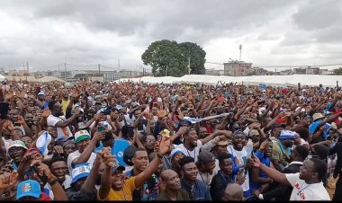 Côte d’Ivoire (Opposition politique) / Quelques images du « Côcôcô » de Gbagbo, ce 16 août à Yopougon