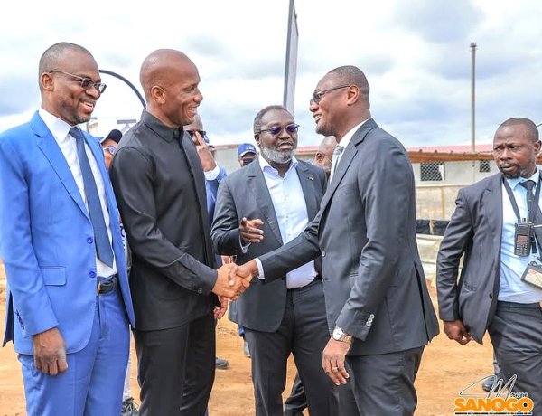 Côte d’Ivoire (Logements sociaux) / Ahoué (Angré) : Moussa Sanogo satisfait de l’avancement des travaux du chantier International City
